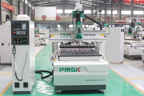 為什么越來(lái)越多的人選擇數(shù)控開料機(jī)